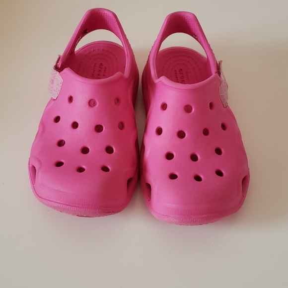 Crocs- Size 9 - Pink - Picture 2 of 4